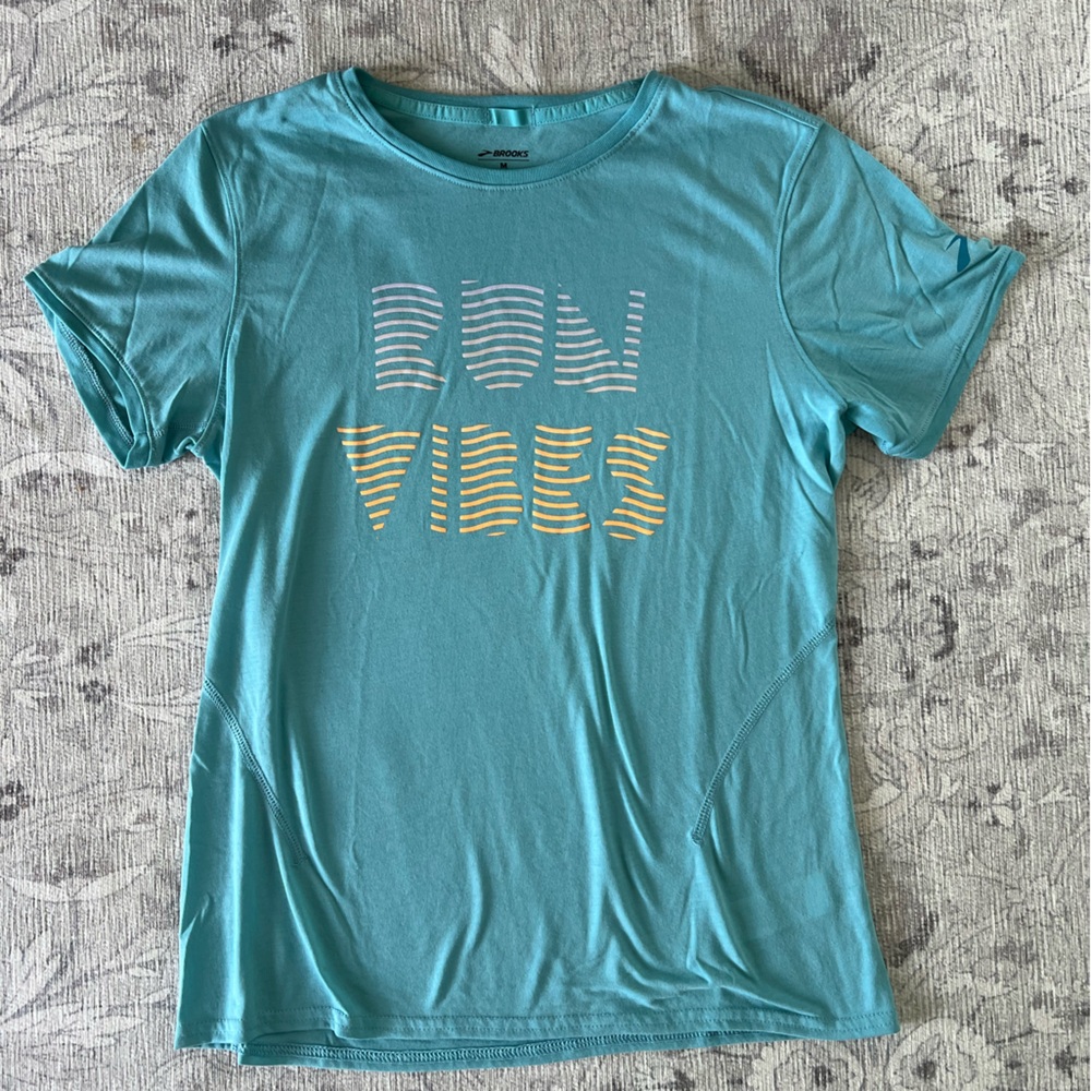 Brooks Teal 'Run Vibes' Short Sleeve Tee